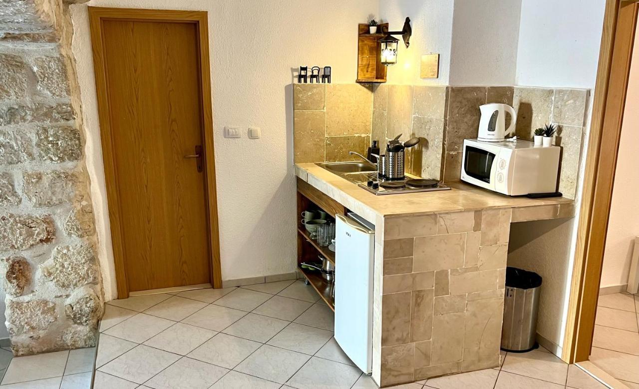 Apartments Toni - สลาโน ภายนอก รูปภาพ